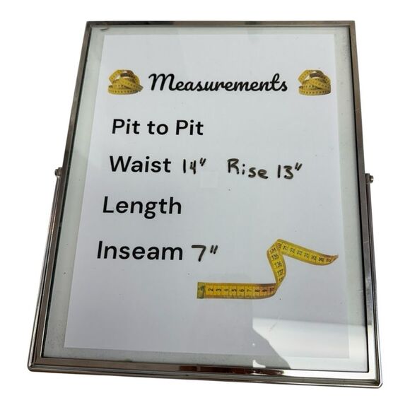 Talbots Khaki Neutral Pleated Front Preppy Bermuda Shorts Size 8 - Picture 9 of 9